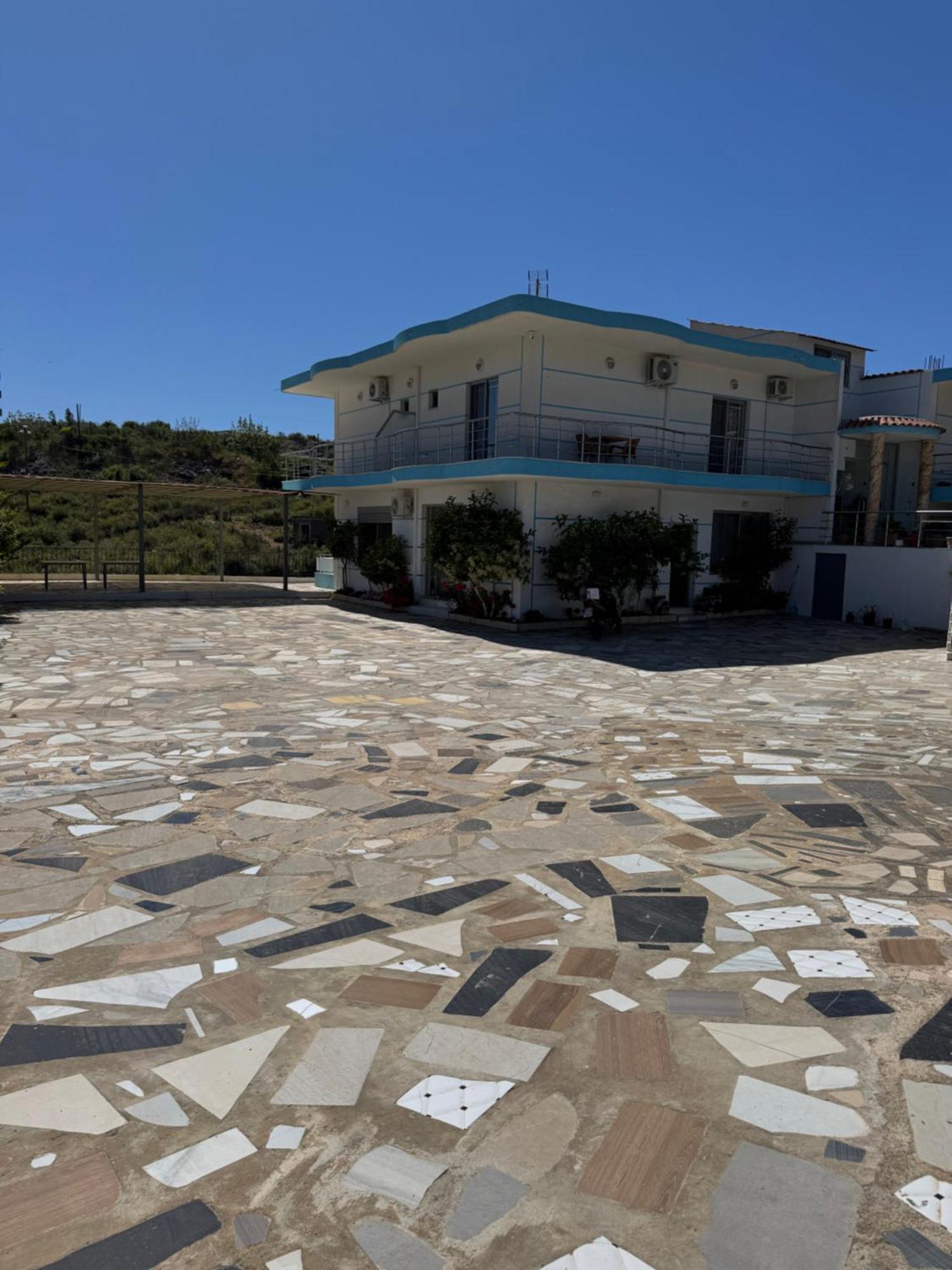 Hotel Irini Sarandë Exterior foto